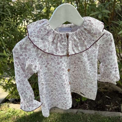 Blusa flores burdeo1