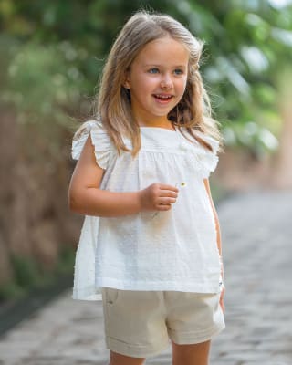 Short niña lino Arena1