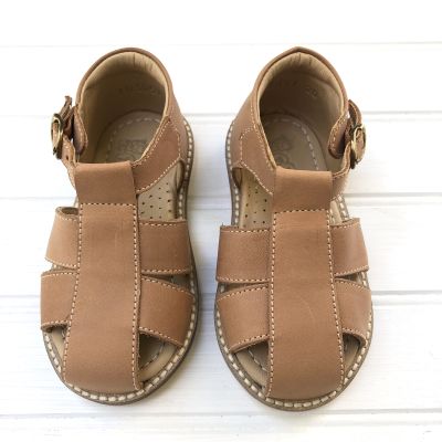 CHALITA NIÑO ARENA1