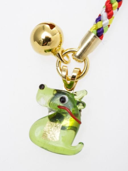Strap o colgante japonés del zodiaco con hoja de oro7