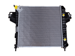 Radiador de Motor Jeep Liberty 3.7 2002-2006