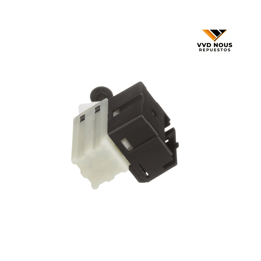 INTERRUPTOR LUZ DE FRENO JEEP PATRIOT 2009/20171