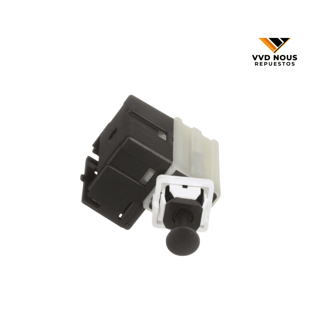 INTERRUPTOR LUZ DE FRENO JEEP PATRIOT 2009/20172