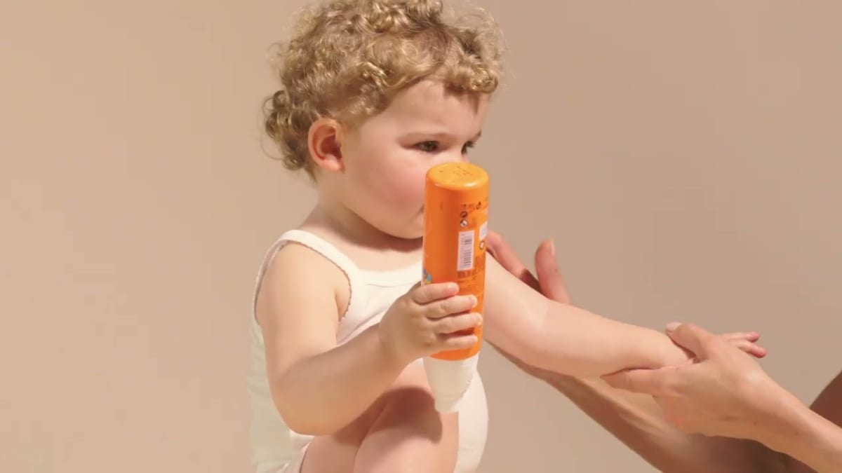 PROTECTOR SOLAR FUIDO NIÑOS SPRAY FPS50 200ML3