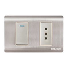 TOMACORRIENTE C/ INTERRUPTOR 10A INOX CURVA