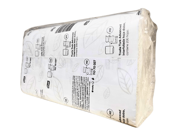 Toalla Tork interfoliada doble hoja 200 hojas1