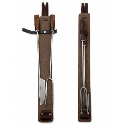 Set Parrillero Largo Artesanal 50 cm con Mango de Madera y Funda de Cuero – Acero Inoxidable AISI 4202