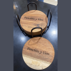 Posa Vasos Personalizado con Grabado Láser – Regalo Corporativo Parrillero