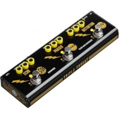 Pedal de triple FX Triple Threat Donner