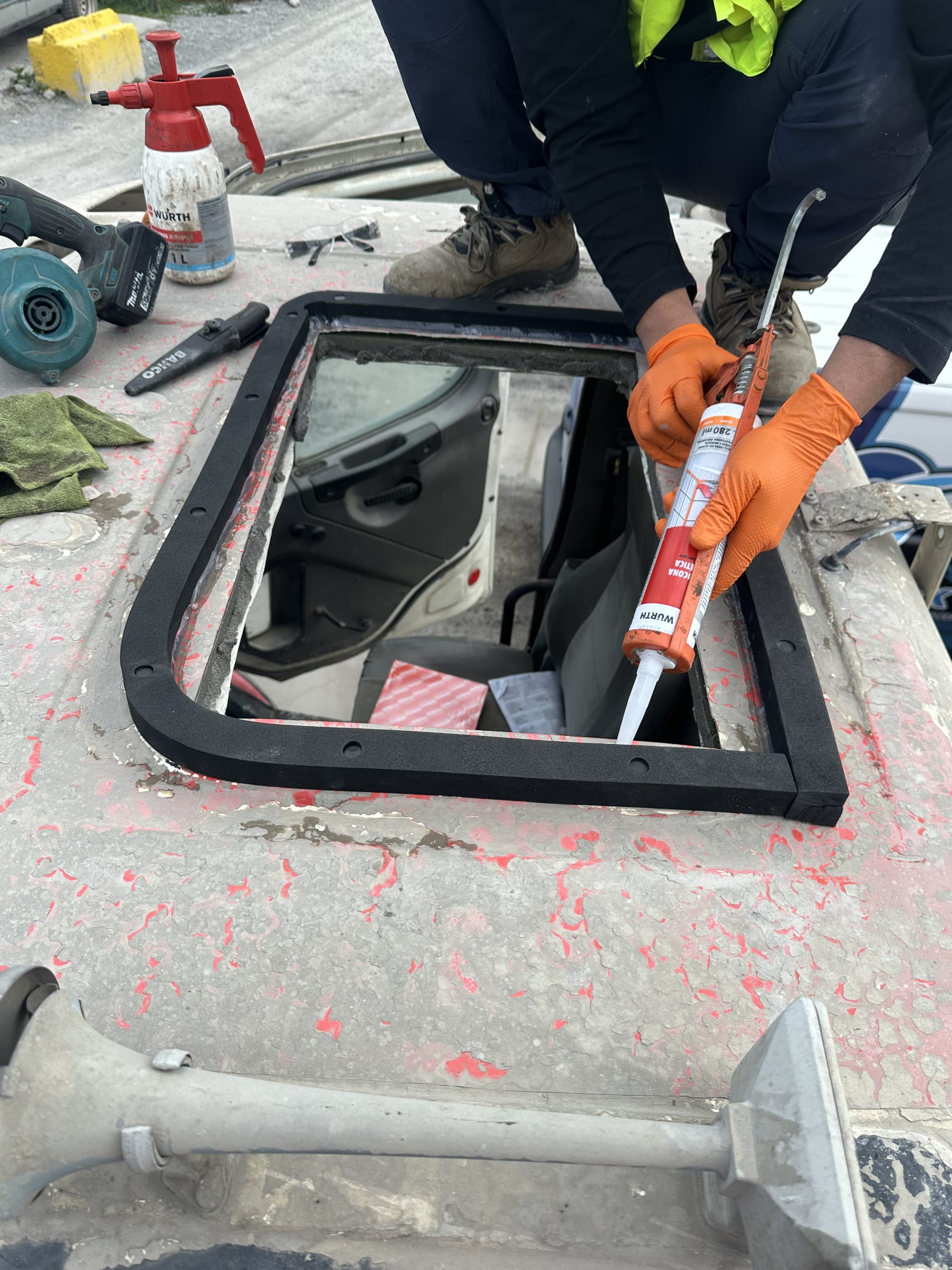 Detalle escotilla 3 - Sistema de control