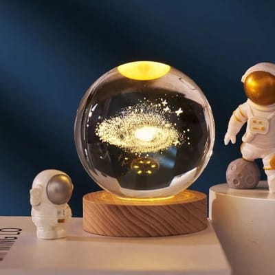 LÁMPARA DE MESA LED BOLA DE CRISTAL 6