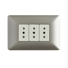 Enchufe Triple Champagne 10A 250V