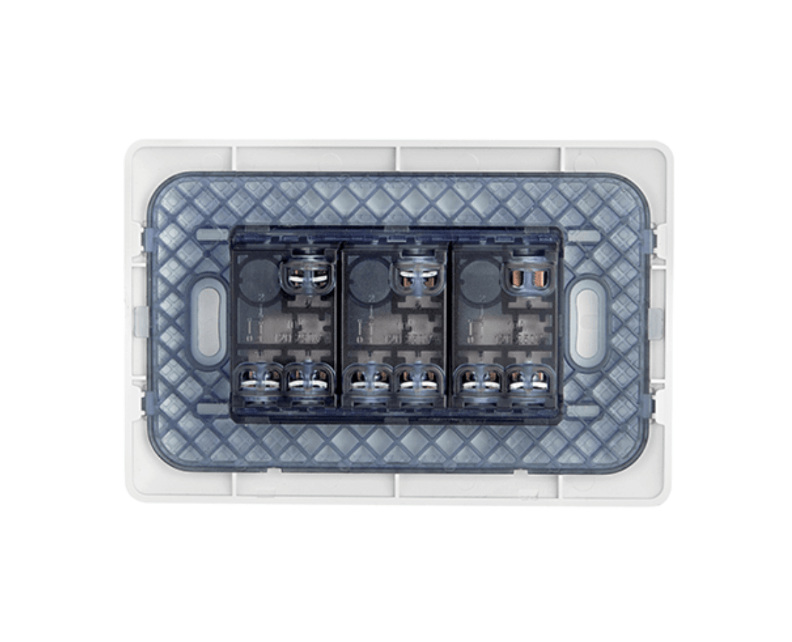 Interruptor Triple (9/32) 10A 250V4