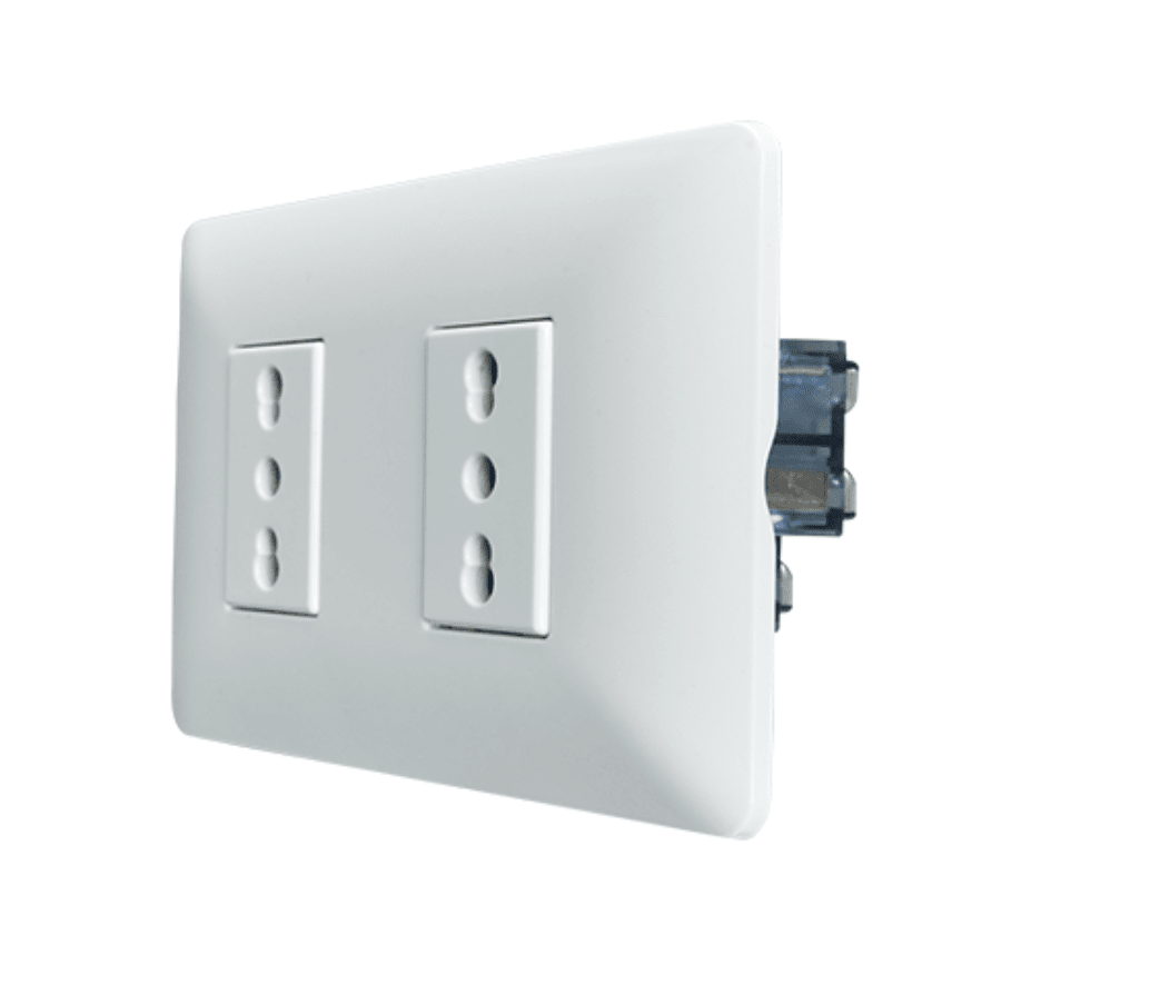 Enchufe Doble Bipaso 10A/16A 250V3