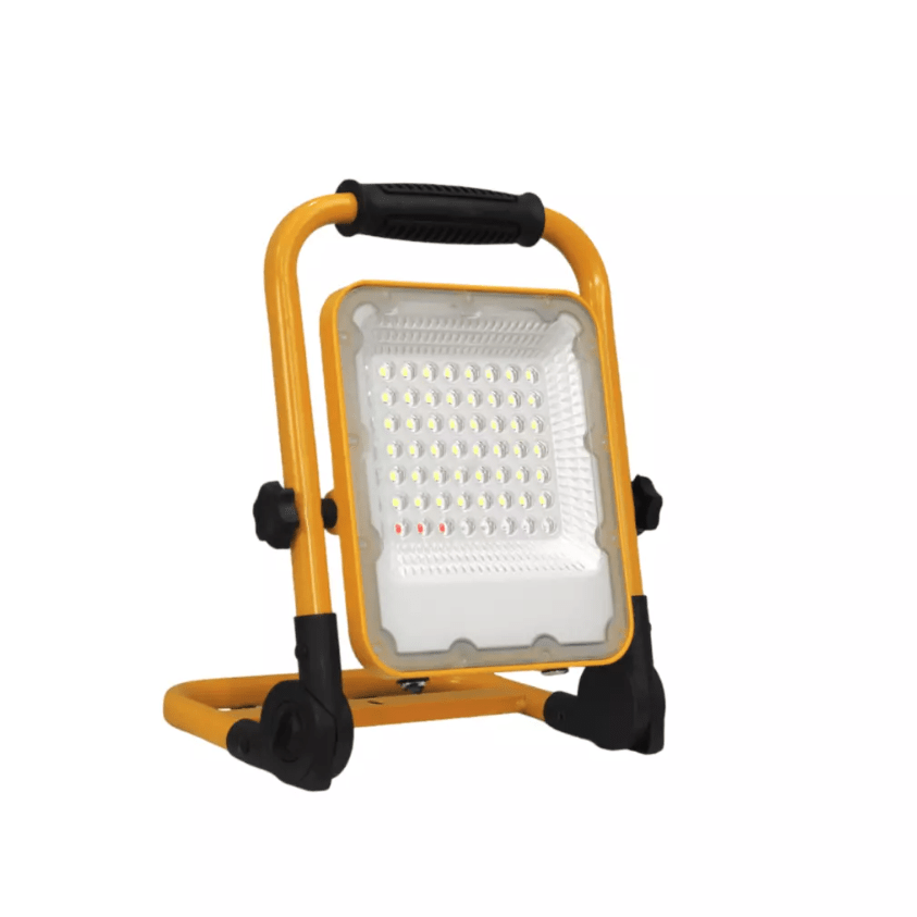 Foco LED Portátil Recargable Master Light 30W - Potencia en Movimiento 0