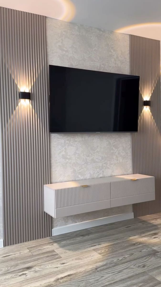 Aplique LED Triple Exterior Muro 6W Luz Cálida IP656