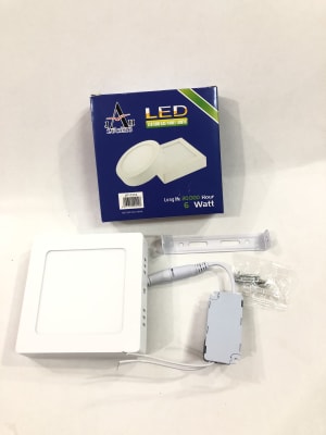 FOCO BLANCO LED 6 WATT AHORRO DE ENERGIA A 12x12x2.8 CM JP172101