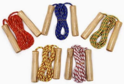 CUERDA 1.50 CM P/SALTAR MANGO DE MADERA 2370493