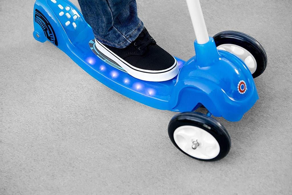 SCOOTER 3 RUEDAS AZUL C/LUZ RAZOR4