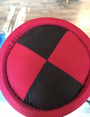 Bermontt Cama Cojin Simple L Chocolate/Rojo Bermontt Cama Cojin Simple L Chocolate/Rojo