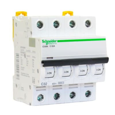 Int. Automatico Schneider IC60N - 4x32A 10KA C Acti9 A9F774321