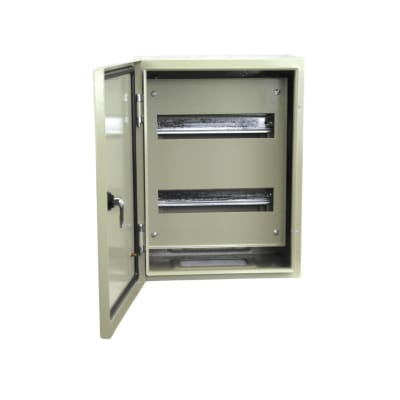 Gabinete Tablero Metalico 400x300x200 C/Chasis 24Mod IP65 Ral 70351
