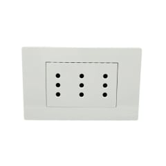 Enchufe Triple Puenteado Emb. 10A 250V Blanco Base Metalica - Want