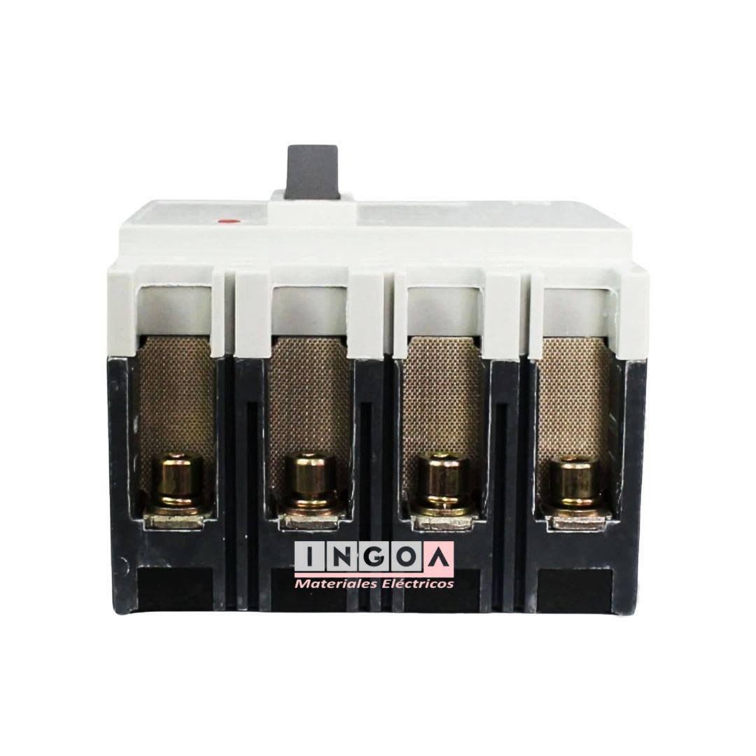 Interruptor  Automático  Caja  Moldeada  4x50A 50KA CNC7