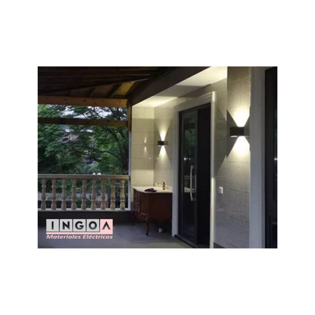 Foco Aplique LED Negro P/Pared 6W 3000K Bidireccional - AVC6