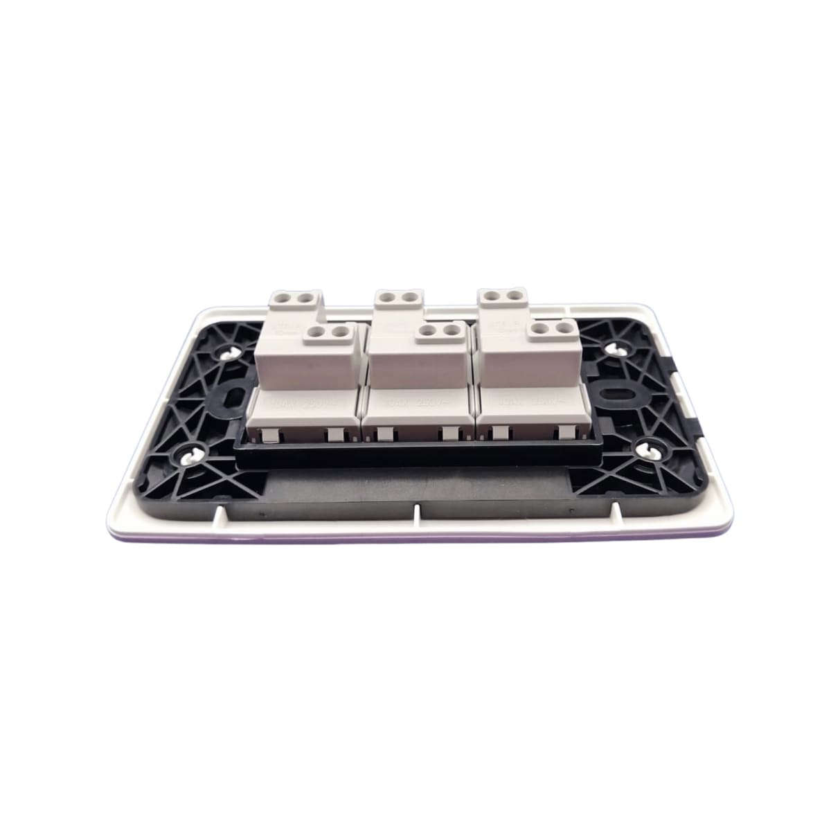 Interruptor triple Emb. 9/32 10A 250V Blanco - Want4