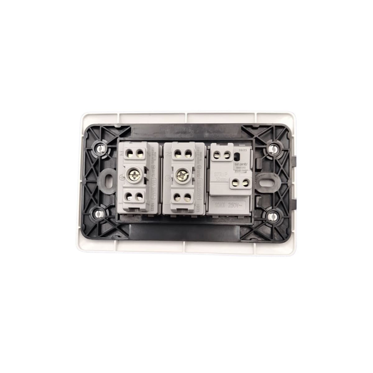 Interruptor Simple Emb. 9/12 + Enchufe Doble 10/16A 250V Blanco  - Want3