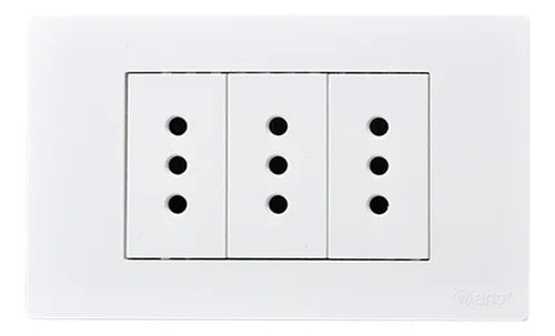 Enchufe Triple Emb. 10A 250V Blanco Base Metalica - Want 0