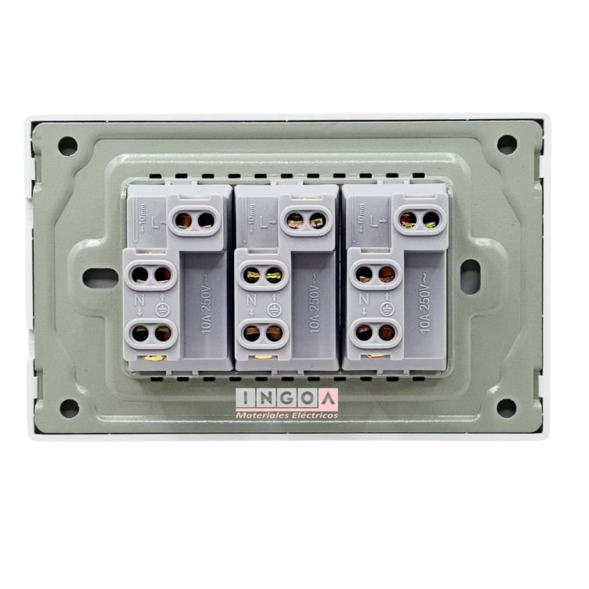 Enchufe Triple Emb. 10A 250V Blanco Base Metalica - Want - Vista 4