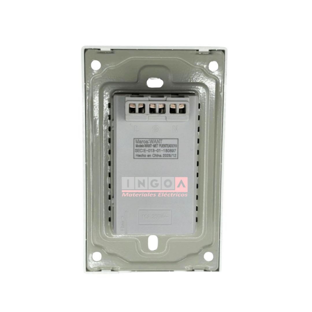 Enchufe Triple Puenteado Emb. 10A 250V Blanco Base Metalica - Want3