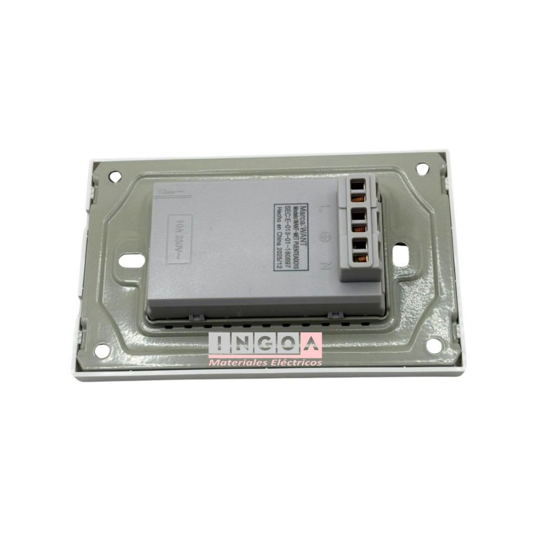 Enchufe Triple Plano Puenteado Emb. 10A 250V Blanco Base Metalica - Want4