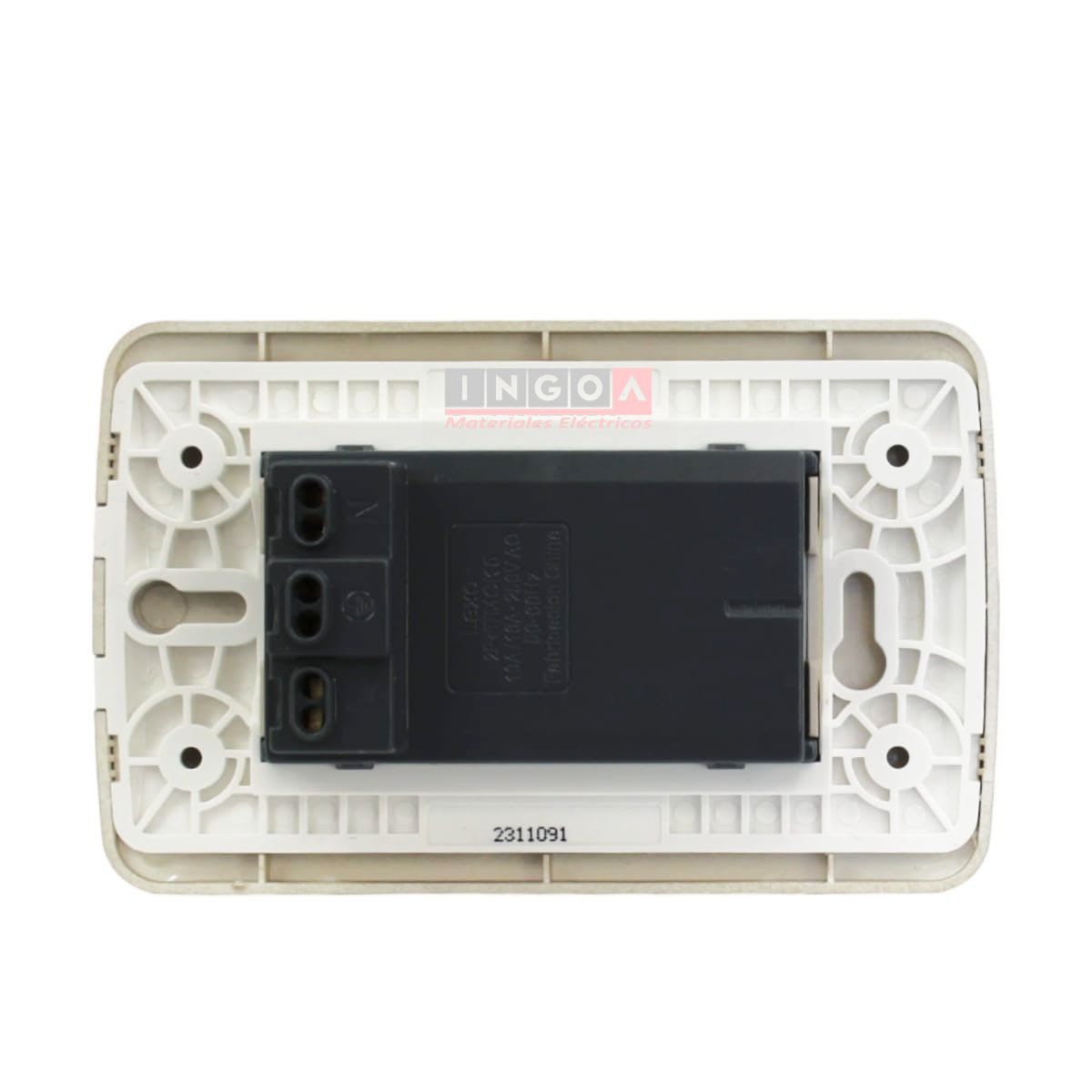 Enchufe Triple Puenteado Emb. 10/16A 250V Mod. Beige Placa Titanio Lexo3