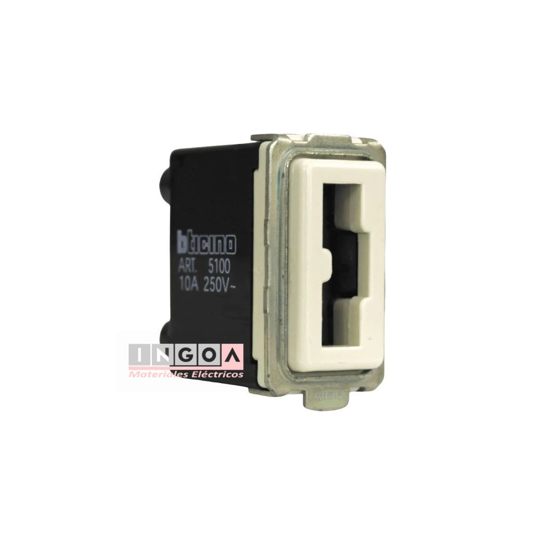Modulo Toma Seguridad 2P + T 10A Magic Marfil - Bticino - Vista 2