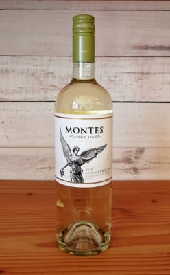 Montes Classic Series Sauvignon Blanc 750 cc