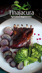 COSTILLAR DE CORDERO CON SALSA DE VINO TINTO