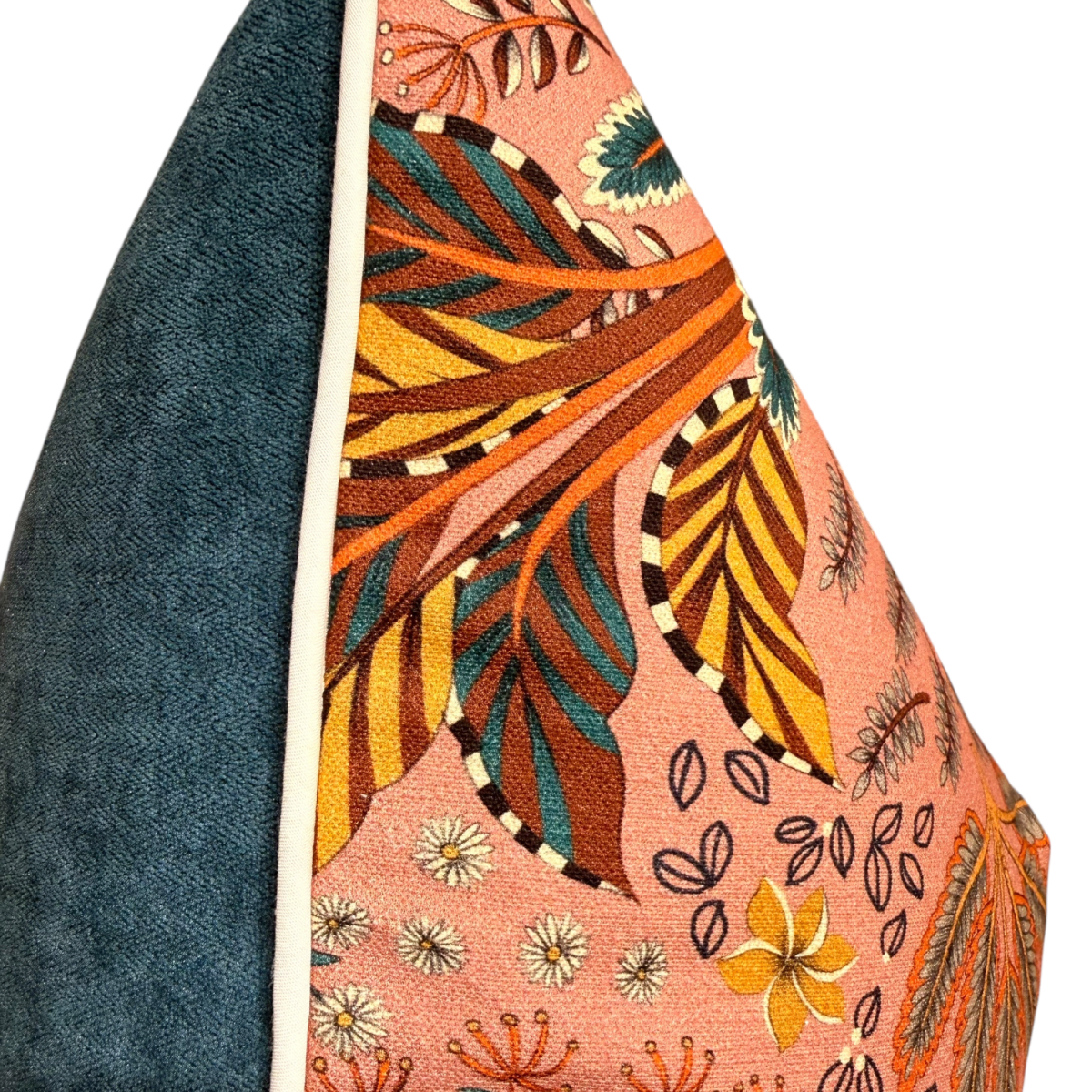 SET DE COJINES ORANGE FLORAL CON PLUMAS2