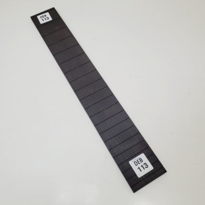 Diapason Ranurado REF: DEB-113 de Ebano para Guitarra Clasica Escala 650mm1