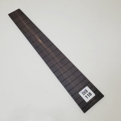 Diapason Ranurado REF: DEB-118 de Ebano para Guitarra Clasica Escala 650mm1