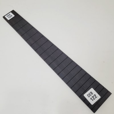 Diapason Ranurado REF: DEB-122 de Ebano para Guitarra Clasica Escala 650mm1