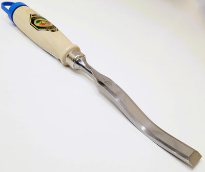 Formon Carpintero Two Cherries en Forma de S 1051 de 16 mm de ancho1