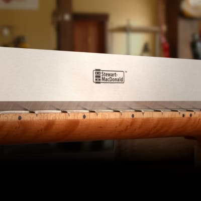 Regla Calibrada de Precision para trastes Stewmac EEUU de 60 cm. Mod: 37992