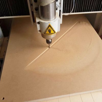 Plato Radiado para Lijado de Bombatura y Pegado de Barraje en Guitarras Acústicas o Archtop1