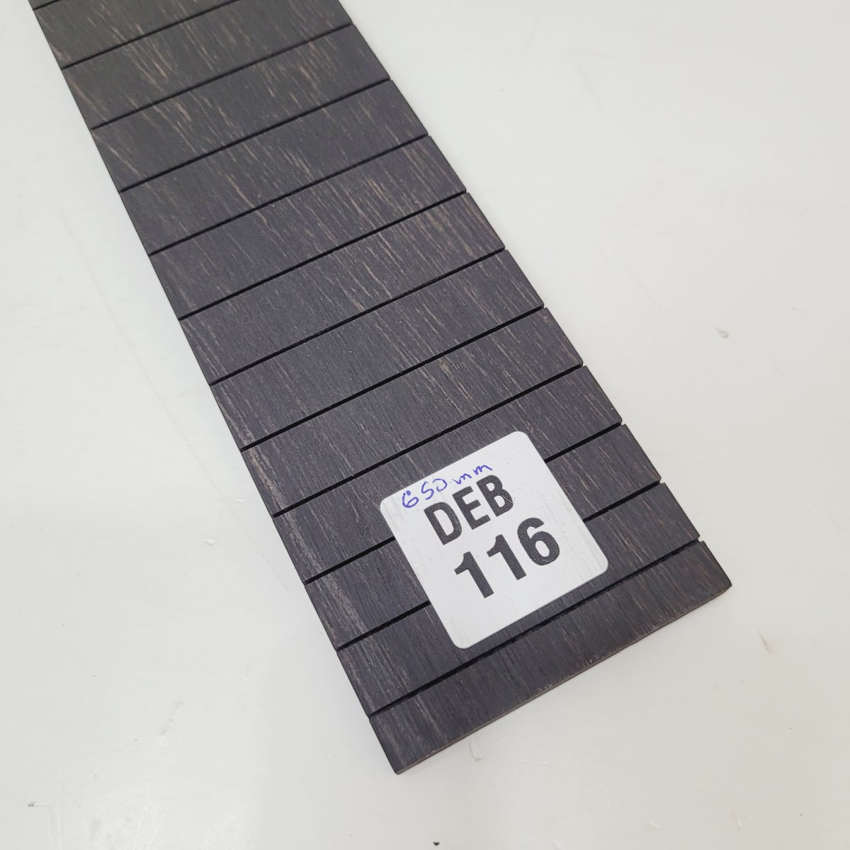 Diapason Ranurado REF: DEB-116 de Ebano para Guitarra Clasica Escala 650mm3