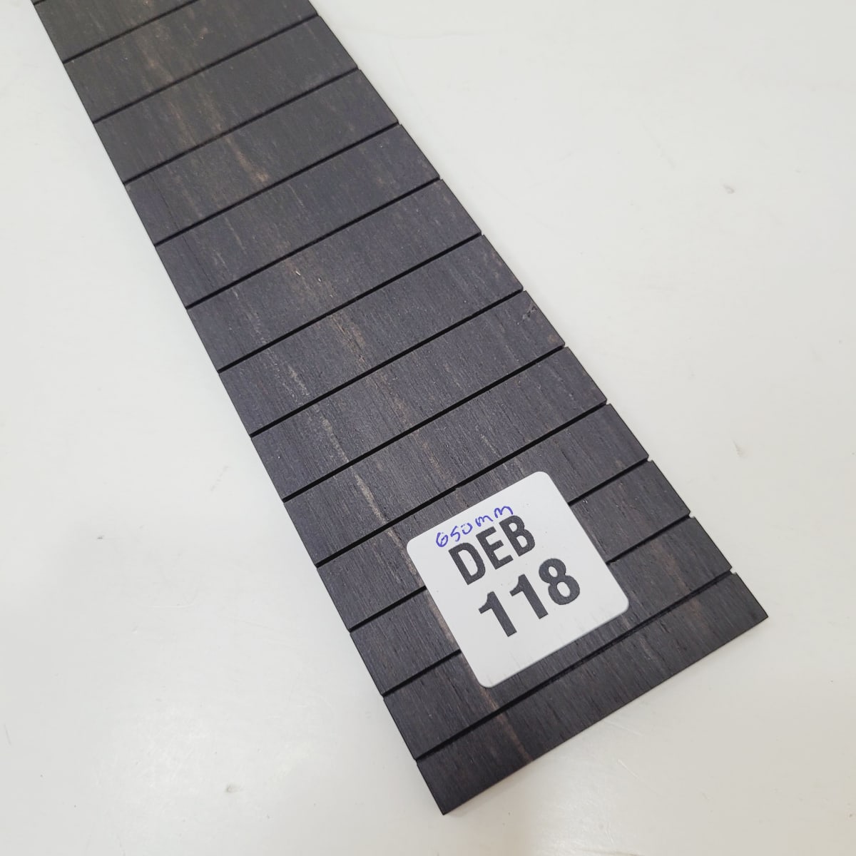 Diapason Ranurado REF: DEB-118 de Ebano para Guitarra Clasica Escala 650mm3