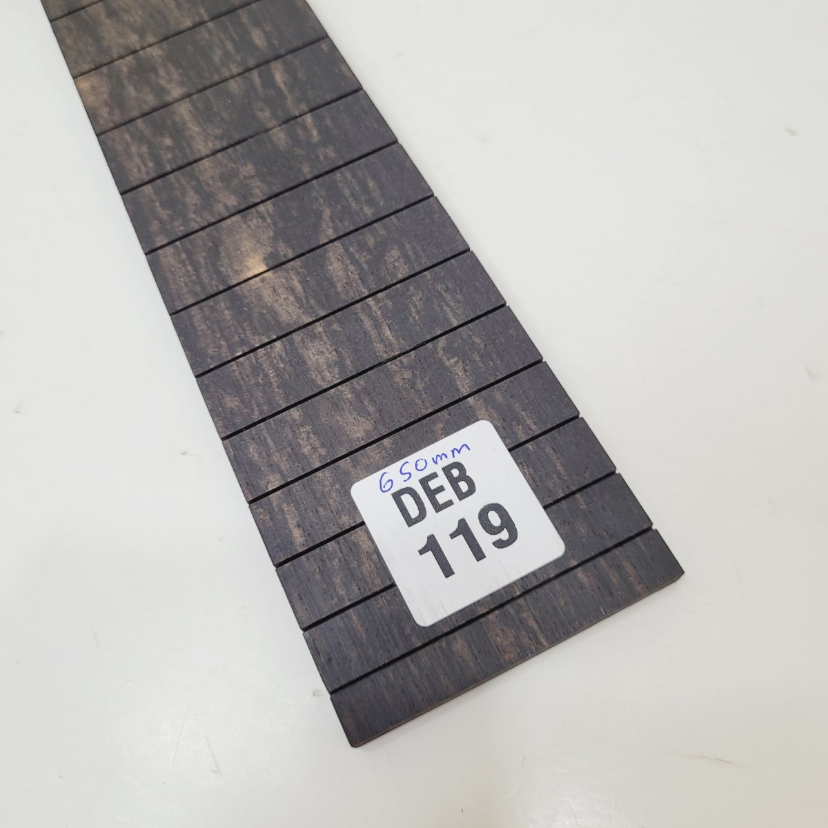 Diapason Ranurado REF: DEB-119 de Ebano para Guitarra Clasica Escala 650mm3