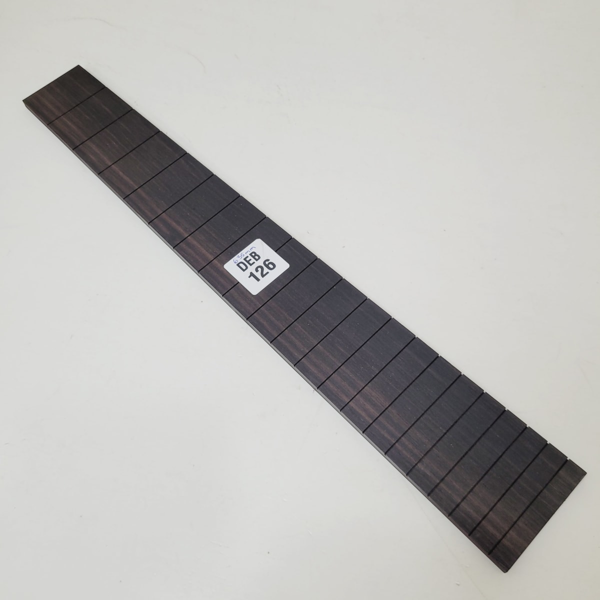 Diapason Ranurado REF: DEB-126 de Ebano para Guitarra Clasica Escala 635mm4